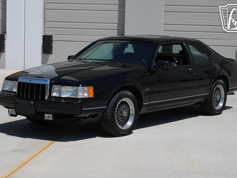 Used 1991 Lincoln Mark VII LSC image 3