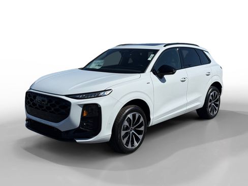 New 2026 Audi Q3 quattro 2.0T AWD/4WD image 1