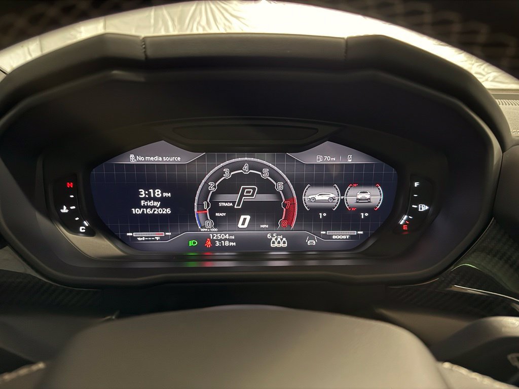 Used 2023 Lamborghini Urus Performante AWD/4WD image 29