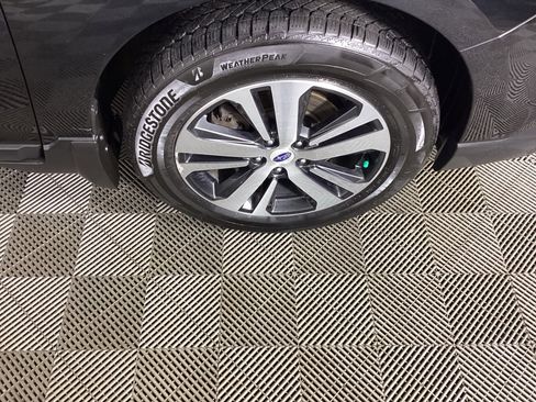 Used 2019 Subaru Outback 3.6R Limited w/ Popular Package #2 image 7