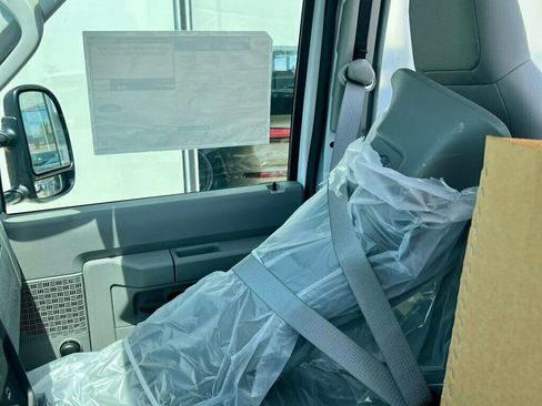 Used 2024 Ford E-350 and Econoline 350 Super Duty w/ Driver's Safety Package RWD image 12