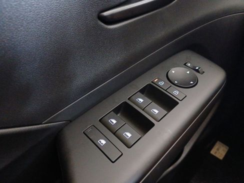 New 2026 Hyundai Kona SE image 18