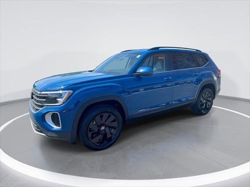 New 2026 Volkswagen Atlas SE AWD/4WD image 1