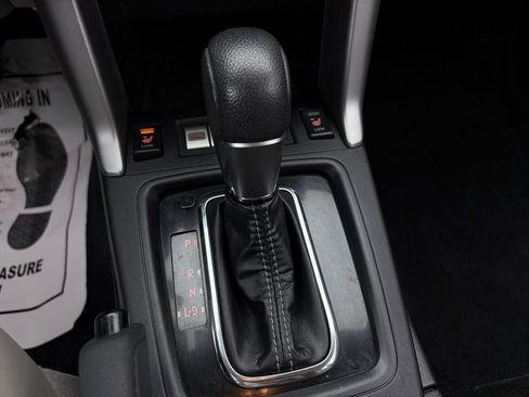 Used 2015 Subaru Forester 2.5i Touring w/ Eyesight & Navigation System image 26