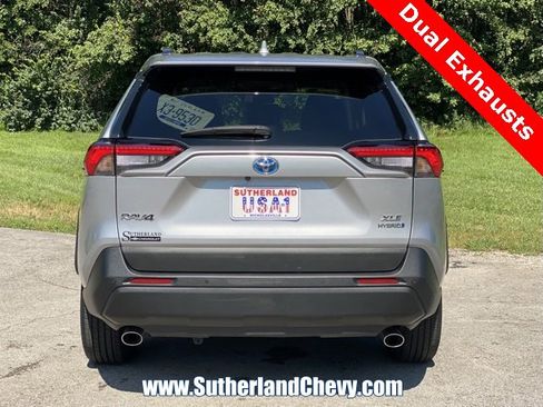 Used 2024 Toyota RAV4 XLE Premium image 6