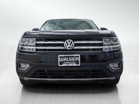 Used 2019 Volkswagen Atlas SEL Premium image 2