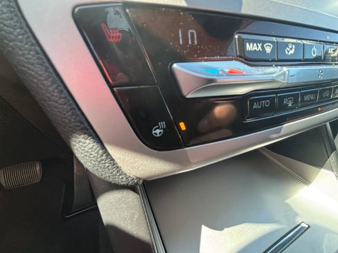 Used 2021 Ford Explorer XLT w/ Equipment Group 202A image 20