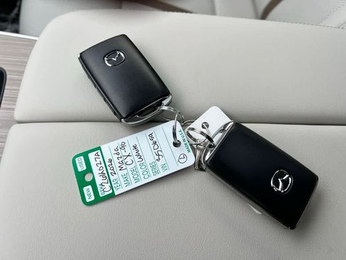 Used 2026 MAZDA CX-90 3.3 Turbo w/ Premium Plus Pkg image 30