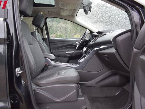 Used 2013 Ford Escape Titanium w/ Parking Technology Pkg AWD/4WD image 24