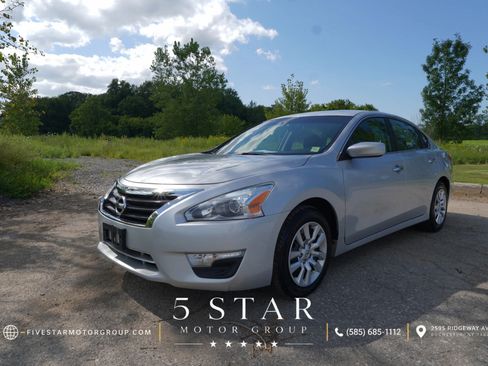 Used 2015 Nissan Altima 2.5 S w/ Power Driver Seat Package FWD image 1
