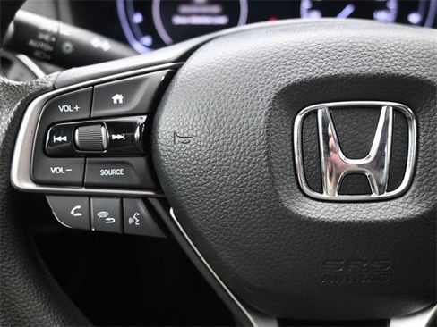 Used 2018 Honda Accord LX image 25