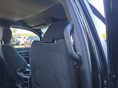 Used 2021 RAM 1500 Big Horn image 97
