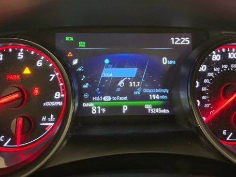 Used 2021 Toyota Camry XSE image 22