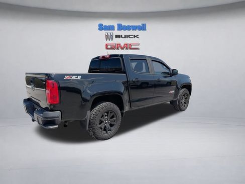 Used 2017 Chevrolet Colorado Z71 w/ Z71 Midnight Edition AWD/4WD image 10