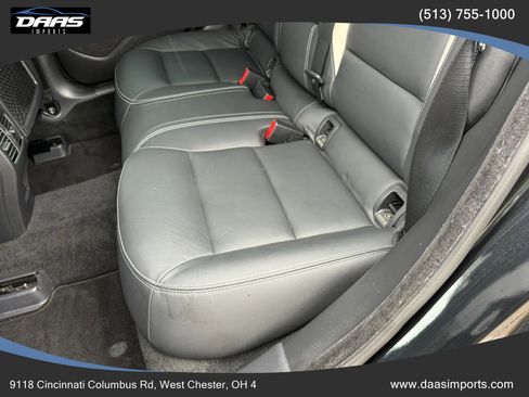 Used 2017 INFINITI QX30 Sport w/ Sport Leather Package FWD image 19