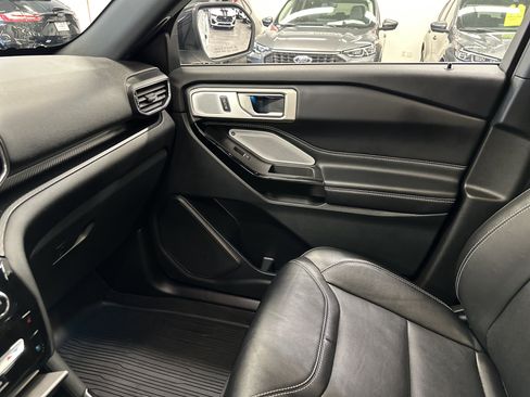 Certified 2023 Ford Explorer ST w/ Equipment Group 401A image 27