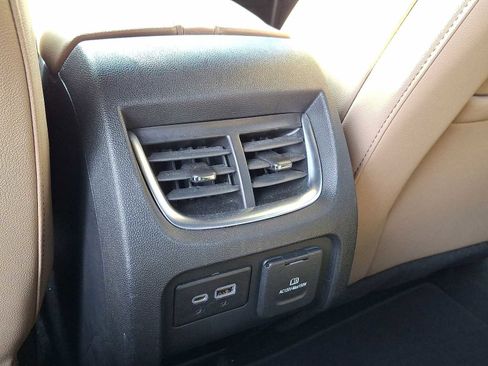 Used 2022 Chevrolet Blazer Premier w/ Enhanced Convenience Package image 27