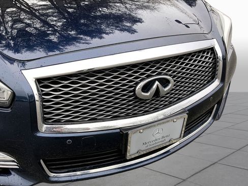 Used 2019 INFINITI Q70 L 3.7 AWD/4WD image 30