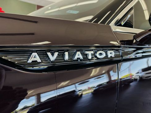 Used 2023 Lincoln Aviator Black Label w/ Dynamic Handling Package AWD/4WD image 5