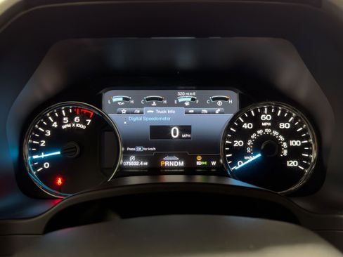 Used 2020 Ford F150 Lariat w/ Equipment Group 502A Luxury image 8