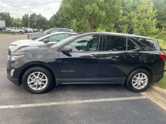 Used 2019 Chevrolet Equinox LS image 1
