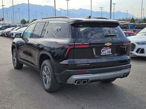 New 2026 Chevrolet Traverse LT w/ Driver Confidence Package image 7