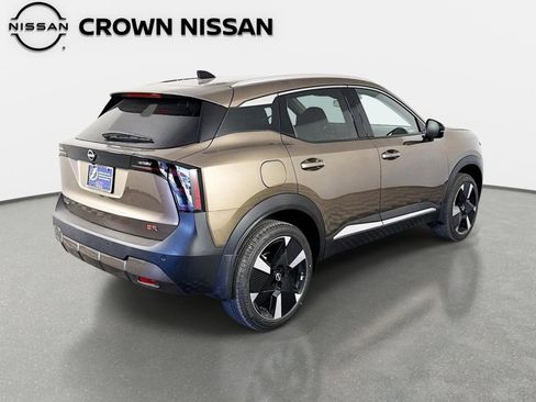 New 2026 Nissan Kicks SR FWD image 5