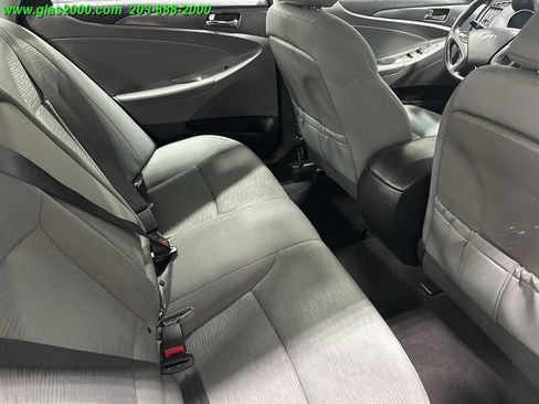 Used 2014 Hyundai Sonata Hybrid image 10