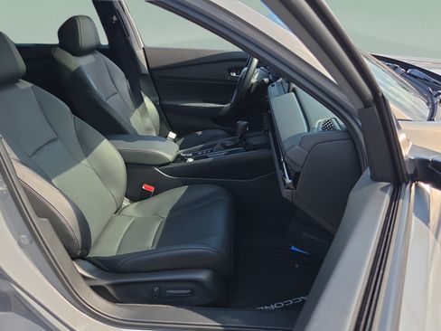 Certified 2025 Honda Accord Sport image 16