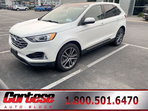 Used 2020 Ford Edge Titanium w/ Class II Trailer Tow Package AWD/4WD image 1