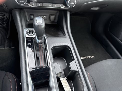 Used 2024 Nissan Sentra SR image 16
