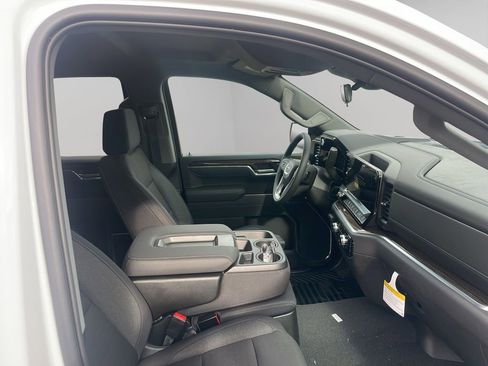 New 2026 GMC Sierra 1500 Elevation image 19