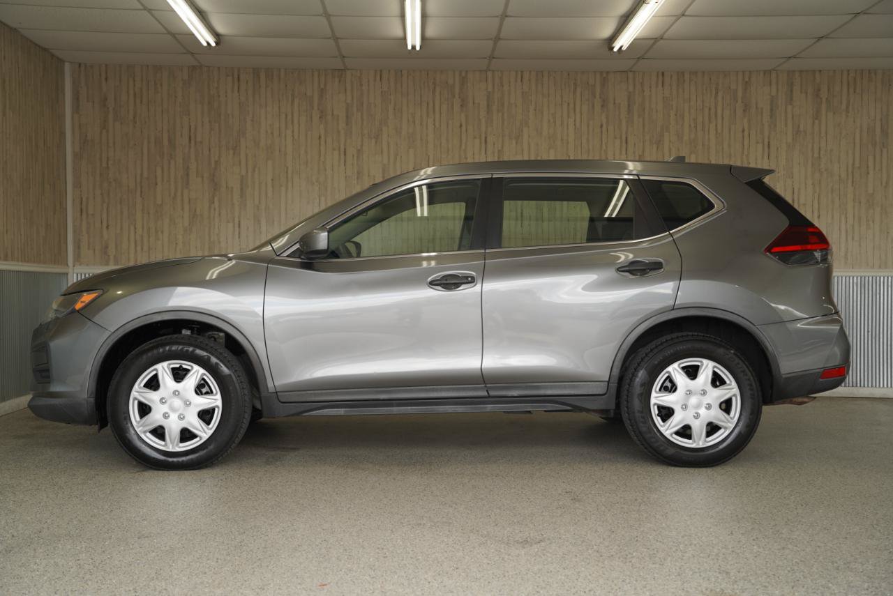 Used 2018 Nissan Rogue S AWD/4WD image 5