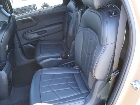 New 2027 Kia Telluride EX X-Line AWD/4WD image 13