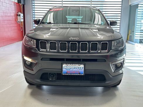 Used 2020 Jeep Compass Latitude AWD/4WD image 49