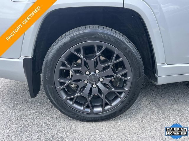 Certified 2023 Jeep Grand Cherokee L Summit w/ Advanced Protech Group IV AWD/4WD image 12