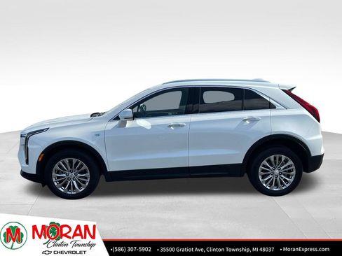 Used 2024 Cadillac XT4 Premium Luxury w/ Cold Weather Package FWD image 3
