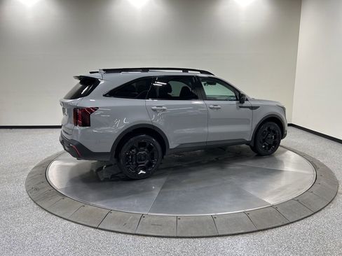 New 2026 Kia Sorento X-Line EX image 4