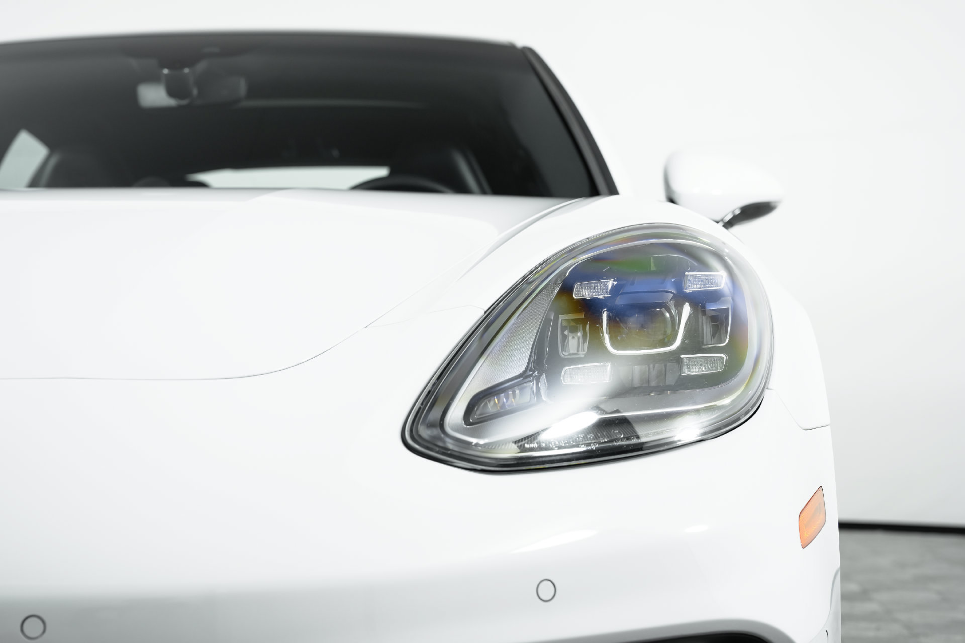 Used 2023 Porsche Panamera Platinum Edition RWD image 56