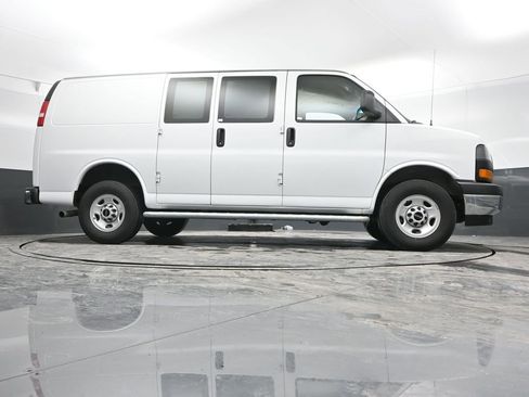 Used 2024 GMC Savana 2500 w/ Driver Convenience Package image 41