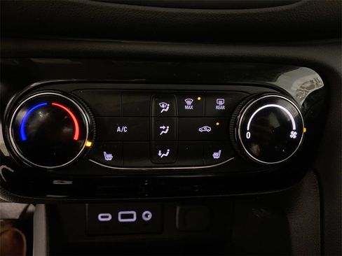 Used 2023 Buick Encore GX Preferred w/ Cold Weather Comfort Package image 18