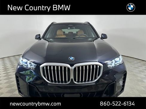 Used 2024 BMW X5 xDrive40i w/ M Sport Package AWD/4WD image 2