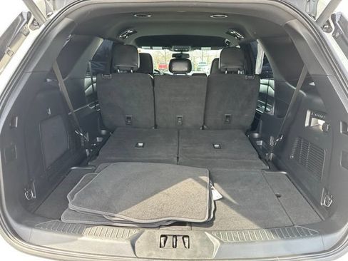 Used 2023 Ford Explorer ST w/ Equipment Group 401A AWD/4WD image 11