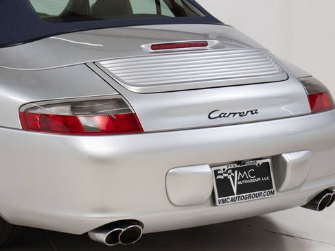 Used 2003 Porsche 911 Cabriolet image 15