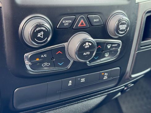 Used 2022 RAM 1500 Classic Warlock w/ Electronics Group image 27
