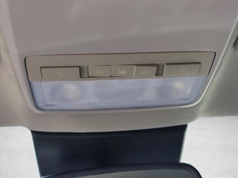 Used 2019 Buick Encore Preferred w/ Safety Package FWD image 29