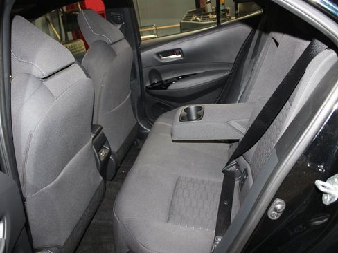 Used 2024 Toyota Corolla SE image 18