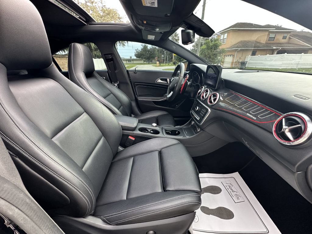 Used 2019 Mercedes-Benz CLA 250 4MATIC image 11