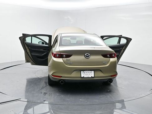 Used 2024 MAZDA MAZDA3 s image 29