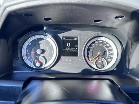 Used 2013 RAM 1500 Classic SLT image 23